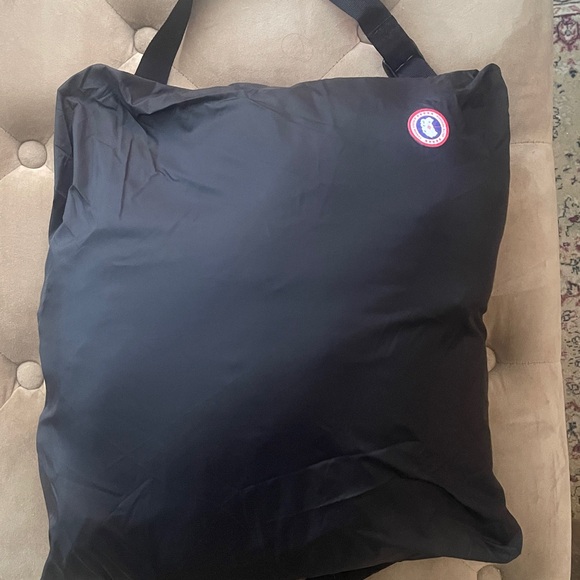 Canada Goose Juniper Black Medium Parka - Picture 4 of 8